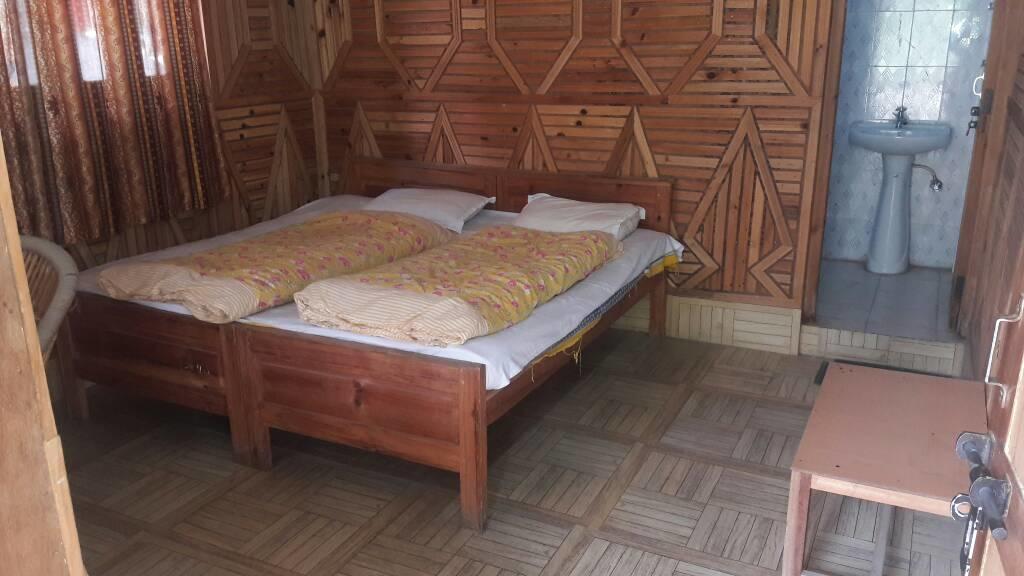 Shanti Kunjh Uttarkashi Bagian luar foto