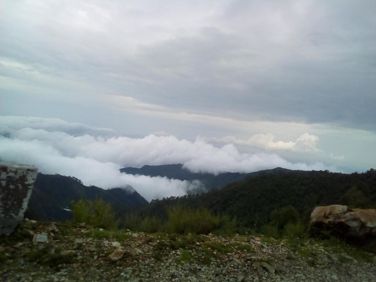 Shanti Kunjh Uttarkashi Bagian luar foto